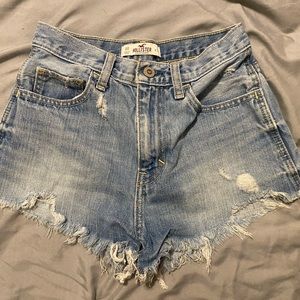 Hollister High Rise Medium Washed Ripped Shorts